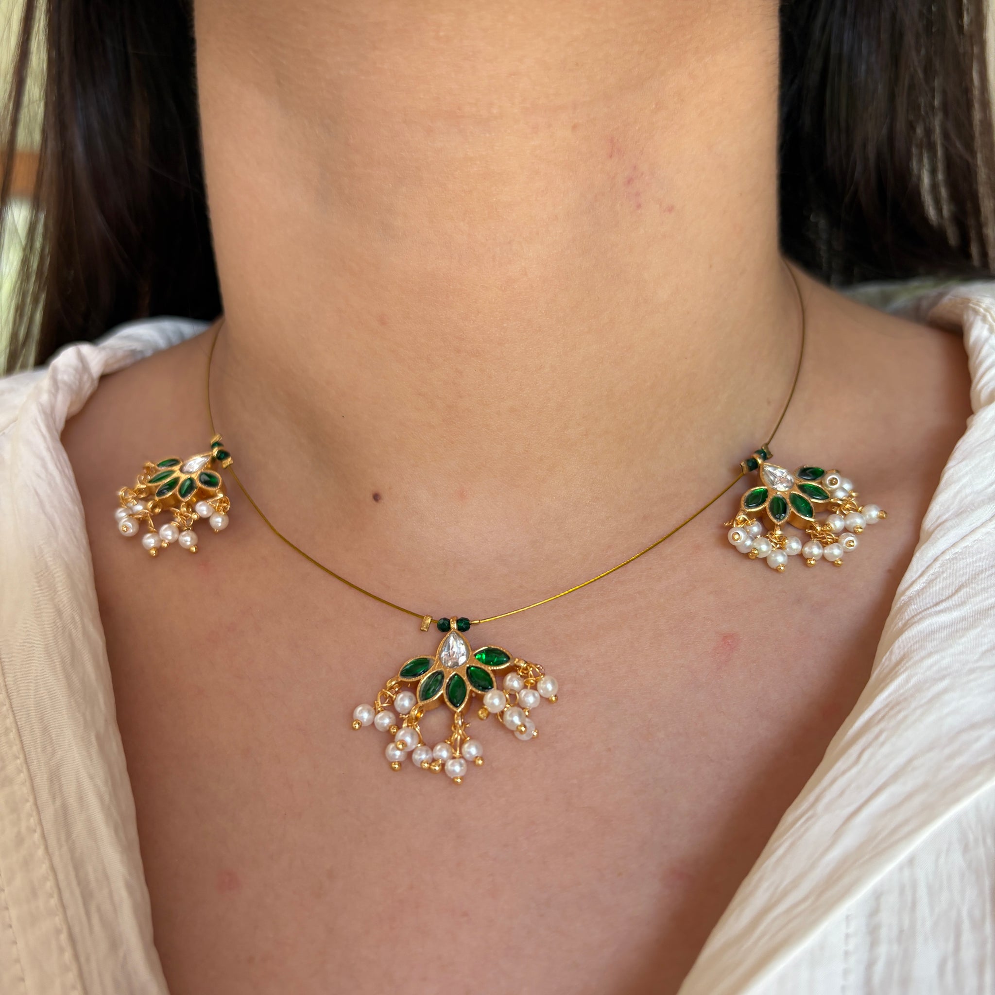 Invisible Green Jadau Necklace Set
