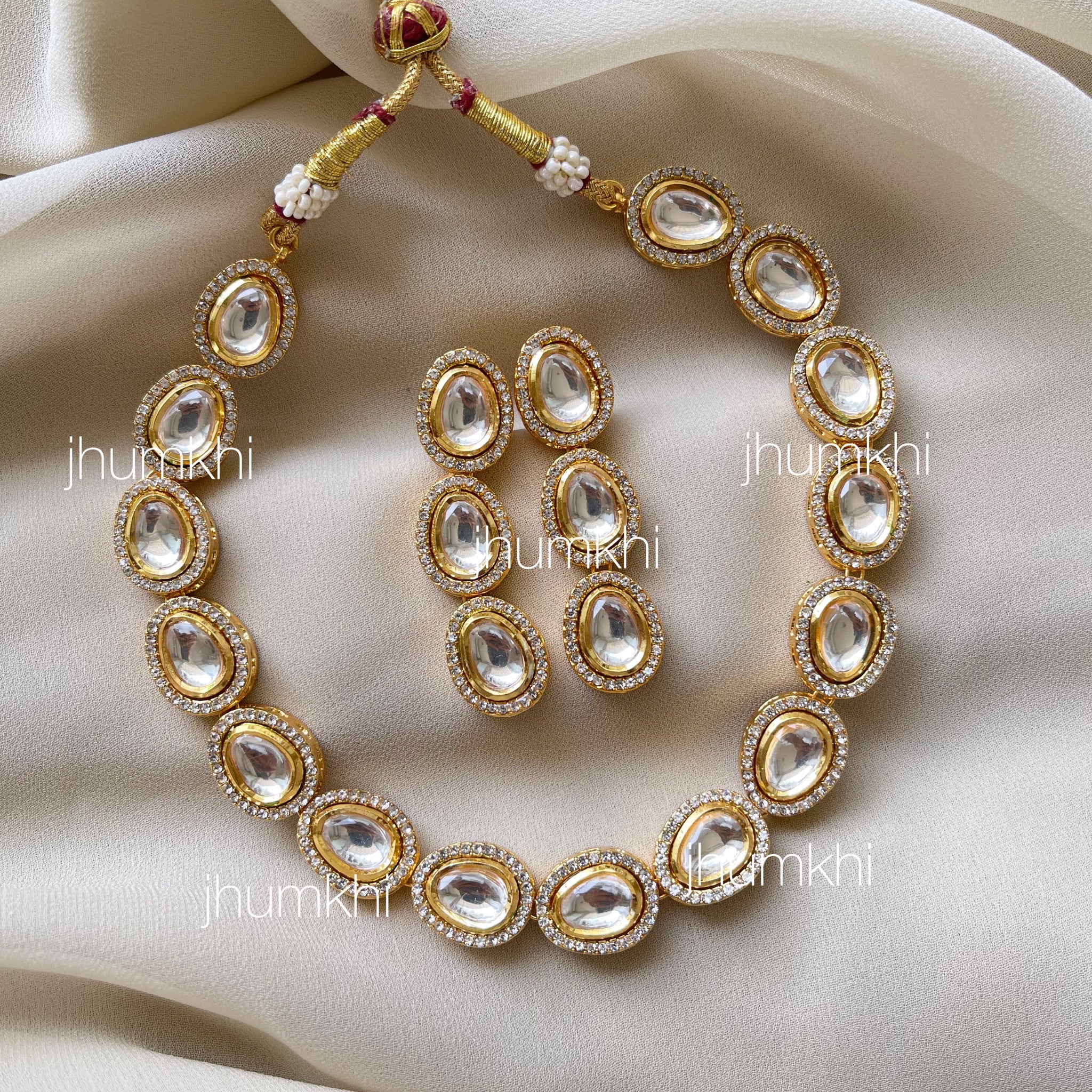 Oval kundan necklace set