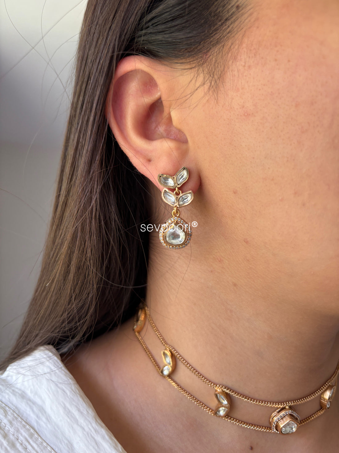 Moissanite Leaf Minimal Choker Set