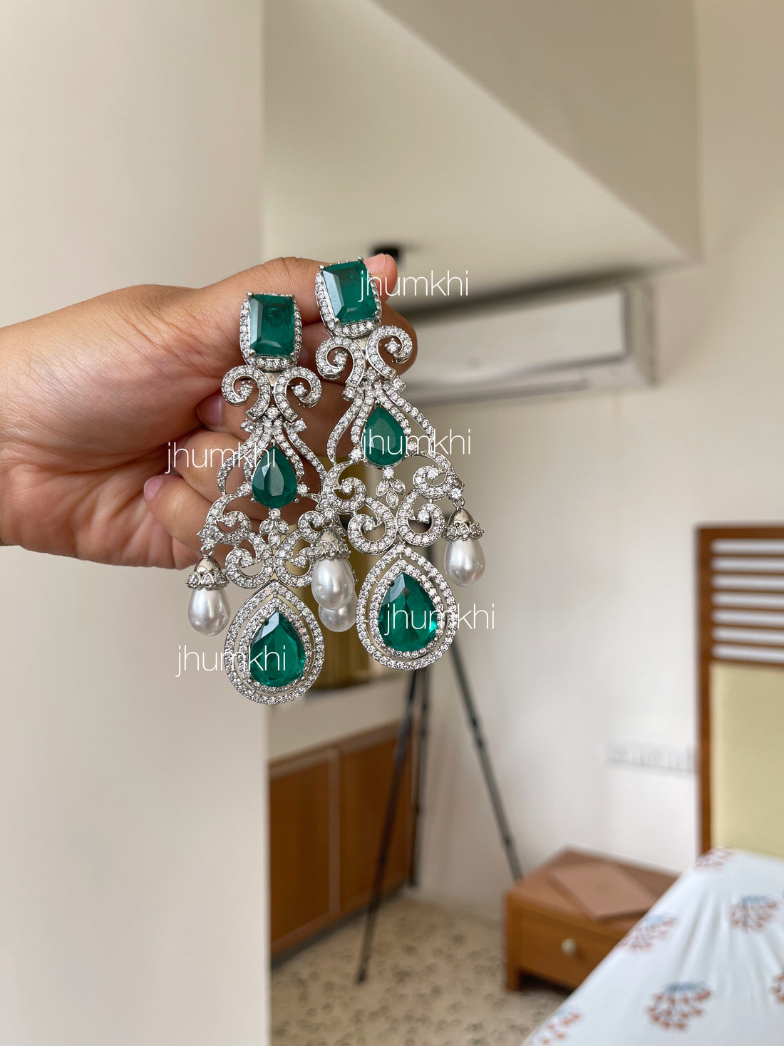 Emerald chandelier earrings